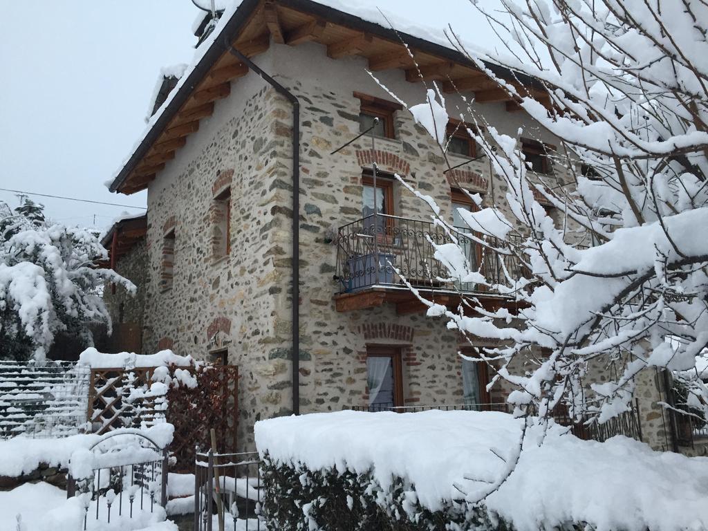 Monte Emilius Alloggio Ad Uso Turistico Vda Saint Christophe N 0002 Bagian luar foto
